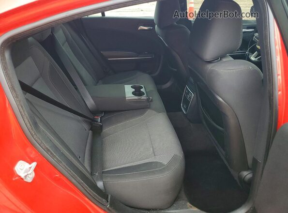 2C3CDXCT4GH346532 2016 DODGE CHARGER Red Հետևի նստատեղերի տեսք