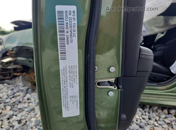 2C3CDXCT4PH531731 2023 DODGE CHARGER Green Widok komory silnika