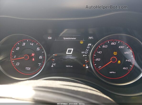 2C3CDXCT4PH704129 2023 DODGE CHARGER Green Vista de los asientos traseros
