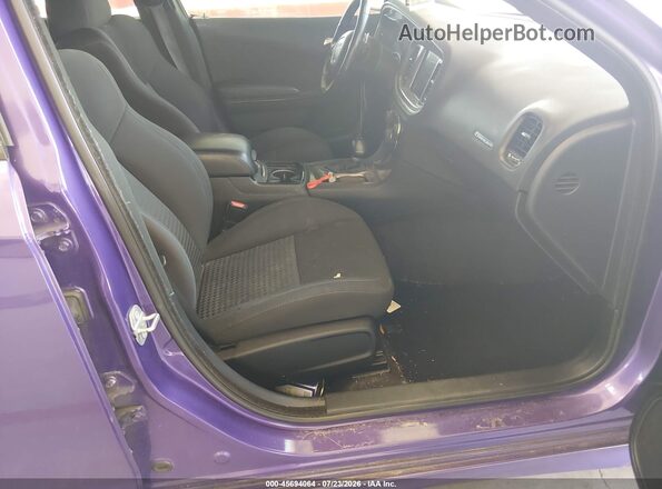 2C3CDXCT5KH522657 2019 DODGE CHARGER Purple Widok wnętrza z przodu