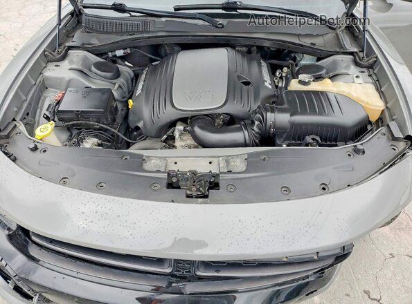 2C3CDXCT6JH125327 2018 DODGE CHARGER Gray Widok wnętrza z tyłu