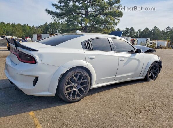 2C3CDXCT7HH539582 2017 DODGE CHARGER White Հետևի աջ