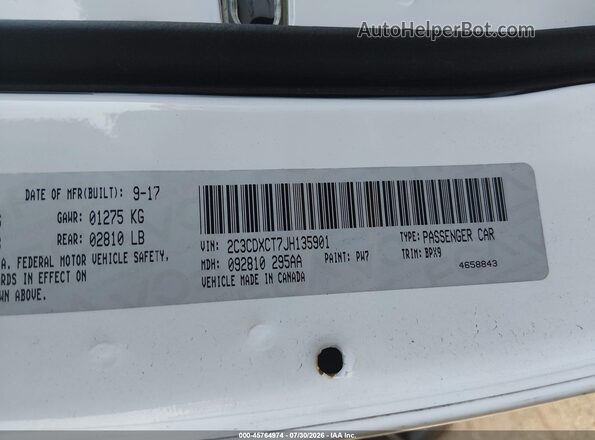 2C3CDXCT7JH135901 2018 DODGE CHARGER Белый Вид подкапотного пространства