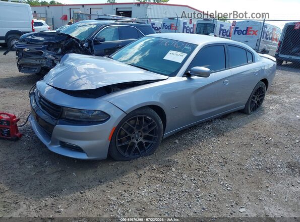 2C3CDXCT8HH559162 2017 DODGE CHARGER Silver Vista tres cuartos delantera izquierda