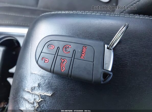 2C3CDXCT8HH559162 2017 DODGE CHARGER Silver Vista del salpicadero