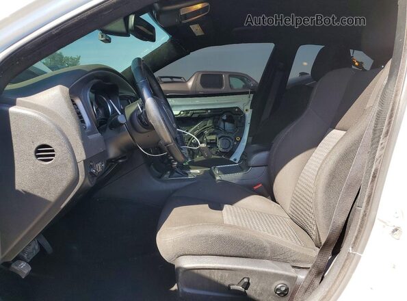 2C3CDXCT8MH517911 2021 DODGE CHARGER White Front interior view