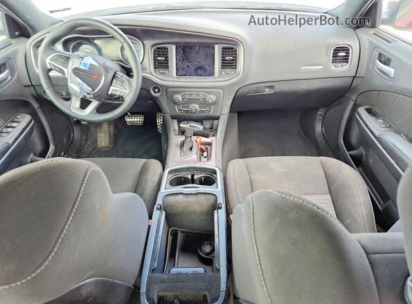 2C3CDXCT8MH675018 2021 DODGE CHARGER Бордовый Вид панели приборов