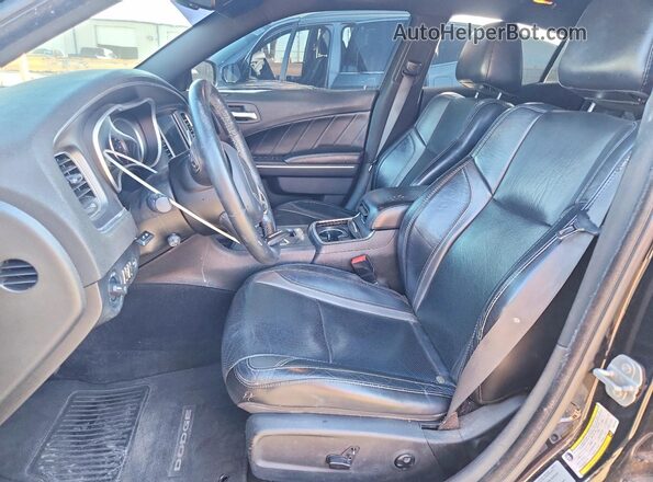 2C3CDXCT9HH614055 2017 DODGE CHARGER Черный Вид салона спереди