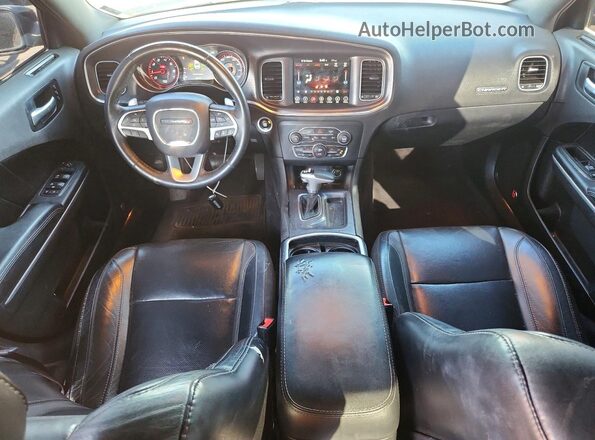 2C3CDXCT9HH614055 2017 DODGE CHARGER Черный Вид панели приборов