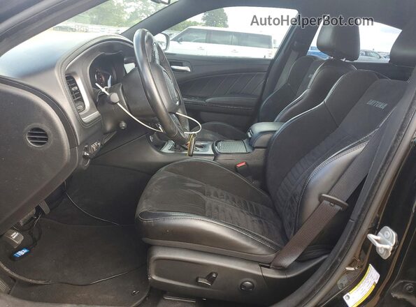 2C3CDXCTXPH598253 2023 DODGE CHARGER Черный Вид салона спереди