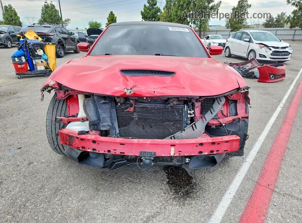 2C3CDXEJ1GH163049 2016 DODGE CHARGER Red Widok z przodu
