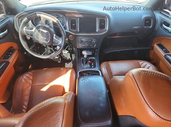2C3CDXEJ2JH171135 2018 DODGE CHARGER Red Dashboard view