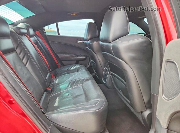 2C3CDXEJ9HH521077 2017 DODGE CHARGER Red უკანა სავარძლების ხედი