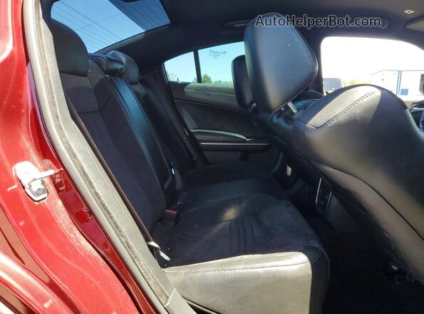 2C3CDXGJ0KH668103 2019 DODGE CHARGER Red Հետևի նստատեղերի տեսք