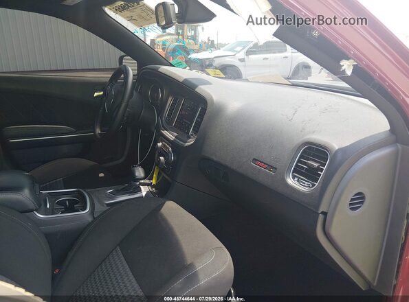 2C3CDXGJ0NH169869 2022 DODGE CHARGER Красный Вид салона спереди