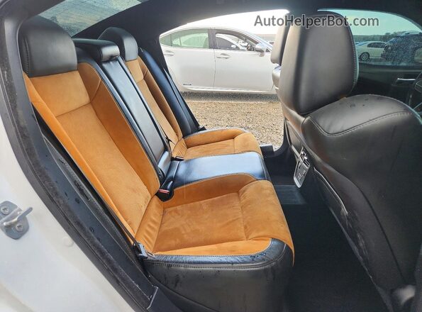 2C3CDXGJ1LH153418 2020 DODGE CHARGER White Հետևի նստատեղերի տեսք