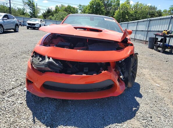 2C3CDXGJ1LH228084 2020 DODGE CHARGER Orange Vista frontal