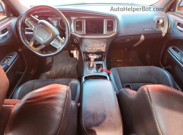 2C3CDXGJ2MH556468 2021 DODGE CHARGER Оранжевый Вид панели приборов