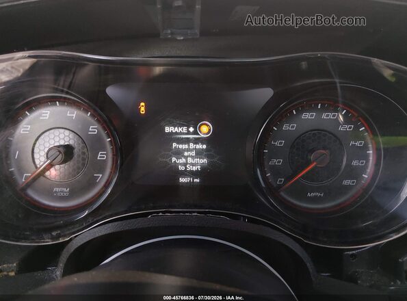 2C3CDXGJ4NH179658 2022 DODGE CHARGER White Widok tylnych siedzeń