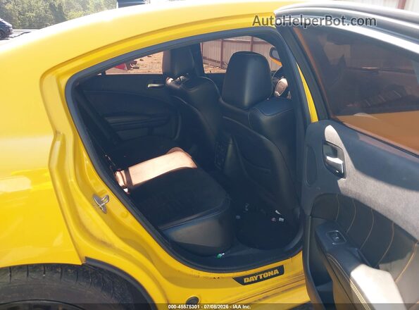 2C3CDXGJ5HH634456 2017 DODGE CHARGER Yellow VIN կոդի պիտակի տեսք