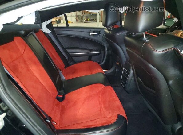 2C3CDXGJ6PH629233 2023 DODGE CHARGER Black Vista de los asientos traseros