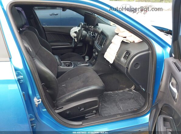 2C3CDXGJ7GH220786 2016 DODGE CHARGER Light Blue Widok wnętrza z przodu