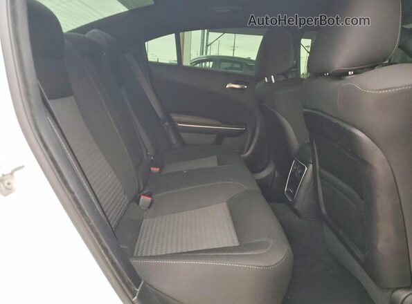 2C3CDXGJ7KH753911 2019 DODGE CHARGER White უკანა სავარძლების ხედი