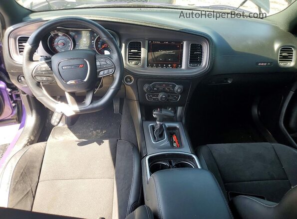 2C3CDXGJ7PH690123 2023 DODGE CHARGER Purple Vista del salpicadero