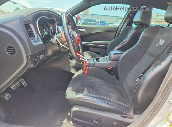 2C3CDXGJXGH215842 2016 DODGE CHARGER White Вид салону спереду