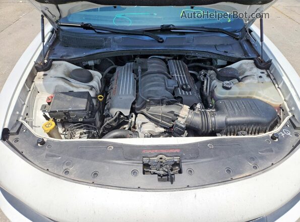 2C3CDXGJXGH215842 2016 DODGE CHARGER White Вид задньої частини салону