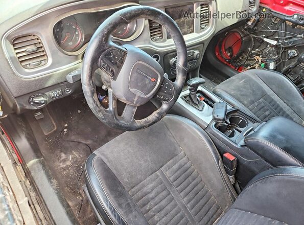 2C3CDXGJXHH533316 2017 DODGE CHARGER Red Dashboard view