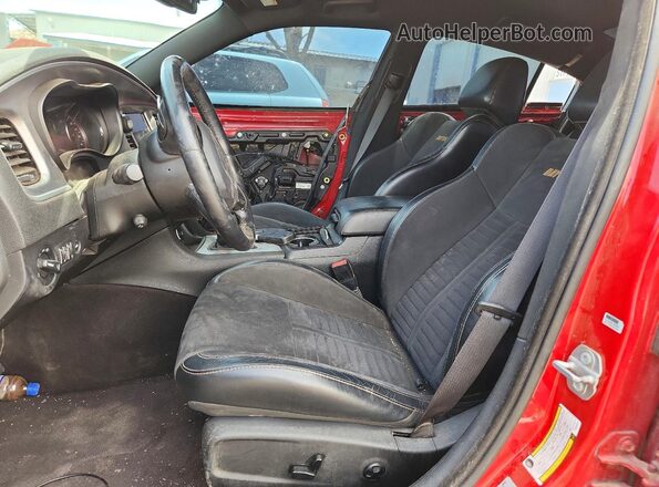 2C3CDXGJXHH533316 2017 DODGE CHARGER Red Front interior view