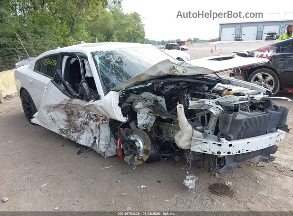 2C3CDXGJXJH277460 2018 DODGE CHARGER Белый Вид спереди
