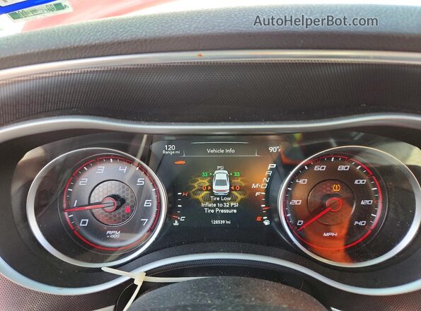 2C3CDXHG0HH575481 2017 DODGE CHARGER Orange Вид щитка приладів