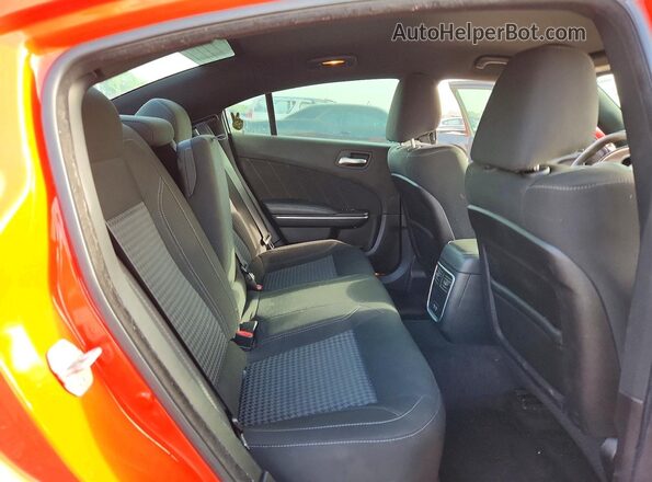 2C3CDXHG0HH575481 2017 DODGE CHARGER Orange Вид задніх сидінь