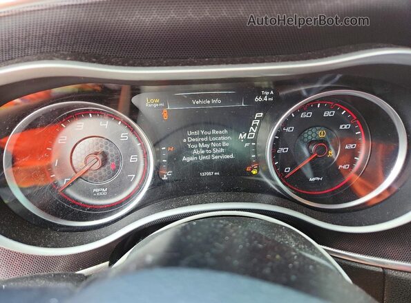 2C3CDXHG1GH328128 2016 DODGE CHARGER Red ხელსაწყოთა პანელის ხედი