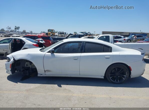 2C3CDXHG2GH302721 2016 DODGE CHARGER White Սալոնի 360 աստիճան տեսք