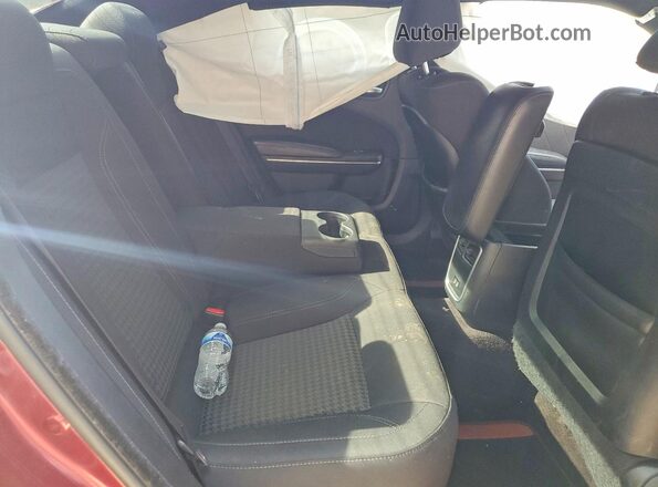2C3CDXHG2JH215781 2018 DODGE CHARGER Бордовый Вид задних сидений