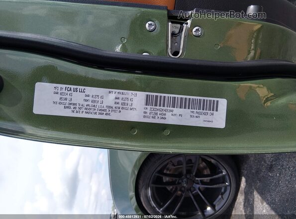 2C3CDXHG2KH691840 2019 DODGE CHARGER Green Widok komory silnika