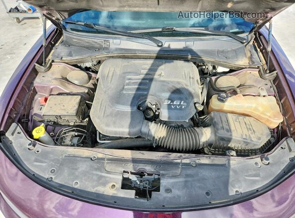2C3CDXHG2MH640163 2021 DODGE CHARGER Purple Вид задньої частини салону