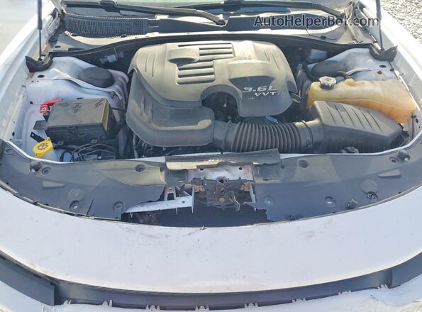 2C3CDXHG2NH111085 2022 DODGE CHARGER White Սալոնի հետևի տեսք