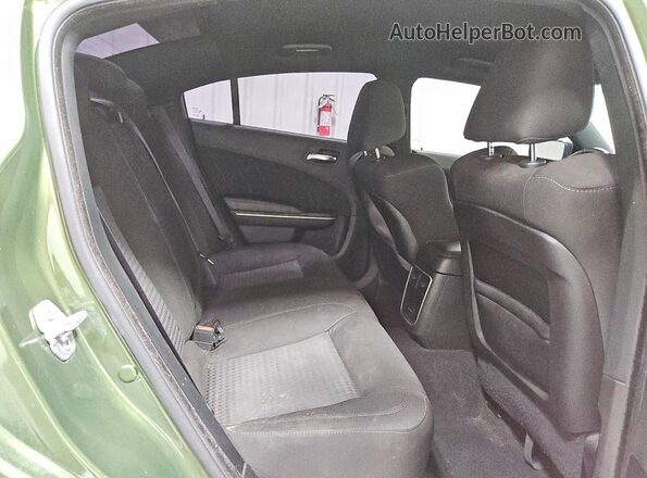 2C3CDXHG2PH518777 2023 DODGE CHARGER Green Widok tylnych siedzeń