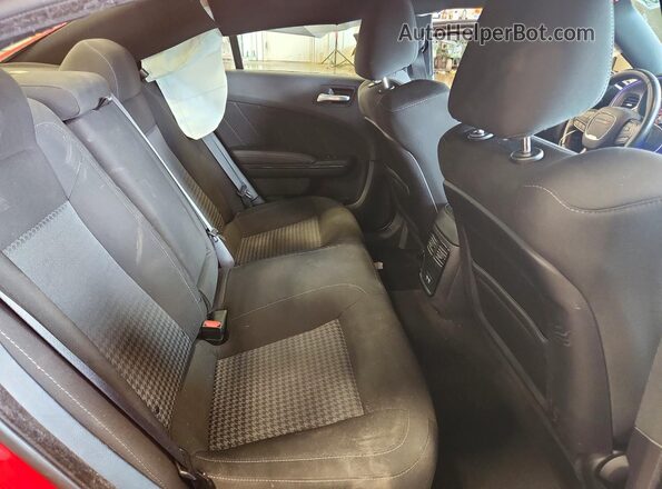 2C3CDXHG2PH611640 2023 DODGE CHARGER Красный Вид задних сидений