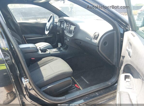 2C3CDXHG3GH302582 2016 DODGE CHARGER Black Front interior view