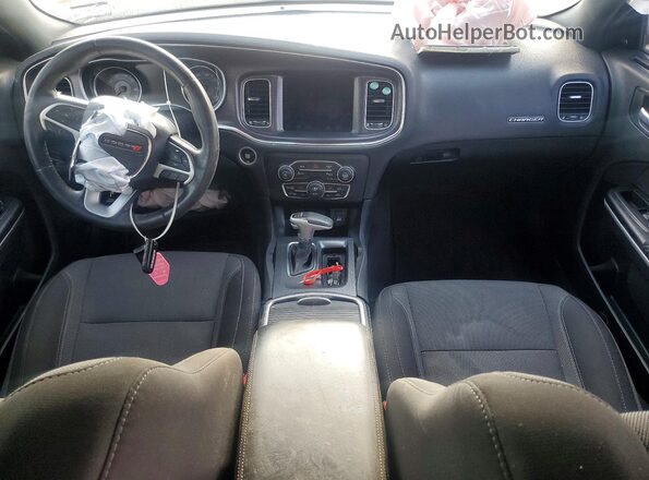 2C3CDXHG3JH125829 2018 DODGE CHARGER Silver Առջևի վահանակի տեսք