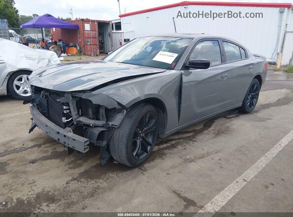 2C3CDXHG3JH220522 2018 DODGE CHARGER Gray Առջևի ձախ երեք քառորդ տեսարան
