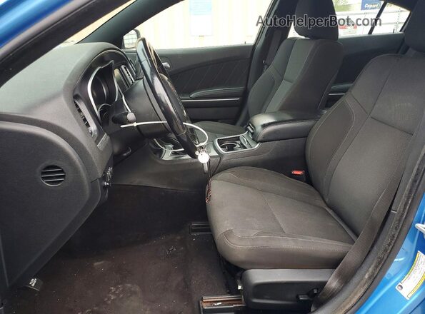 2C3CDXHG3JH306414 2018 DODGE CHARGER Синий Вид салона спереди