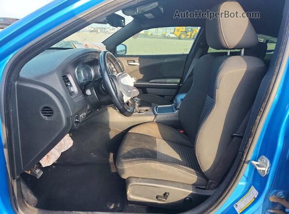 2C3CDXHG4PH598812 2023 DODGE CHARGER Blue Widok wnętrza z przodu