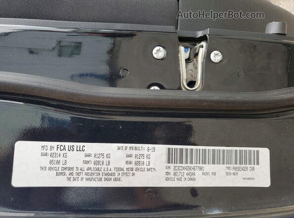 2C3CDXHG5KH677981 2019 DODGE CHARGER Black Вид наклейки з VIN-кодом