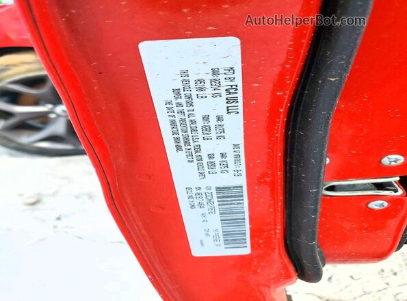 2C3CDXHG5KH705763 2019 DODGE CHARGER Red Vista del compartimento del motor